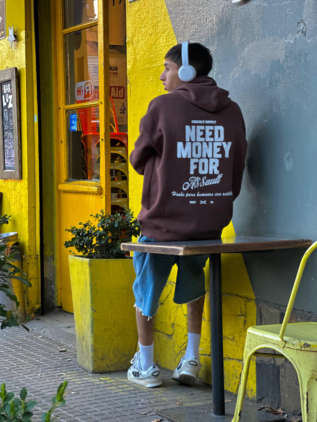 Hoodie "Need Money For ASSAULT"